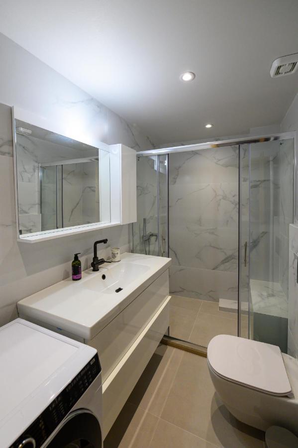 Plato 42 Apartment Каламата Екстериор снимка