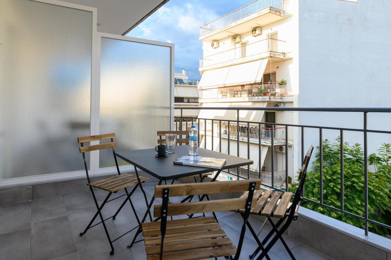 Plato 42 Apartment Каламата Екстериор снимка